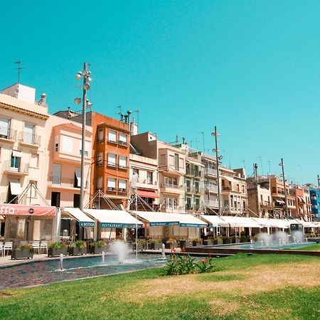 Apartamento Beautiful Loft In Tarragona Exterior foto